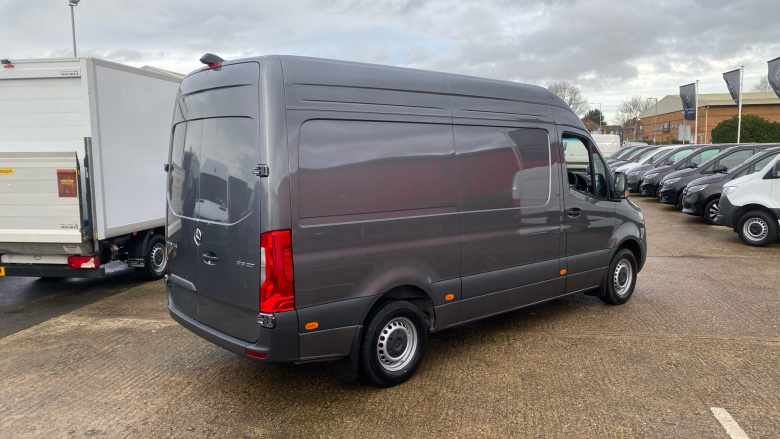 Mercedes-Benz Sprinter 315Cdi L2 Diesel Rwd 3.5t H2 Select Van